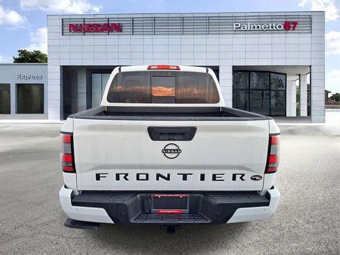 New 2026 Nissan Frontier SV w/ SV Convenience Package AWD/4WD image 4