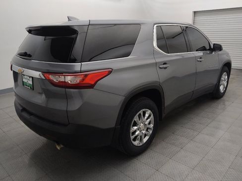 Used 2020 Chevrolet Traverse LS FWD image 9