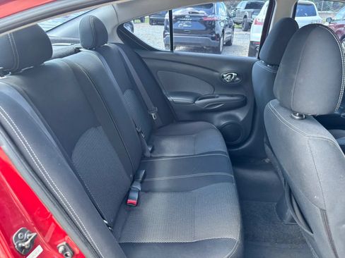 Used 2014 Nissan Versa SV FWD image 17