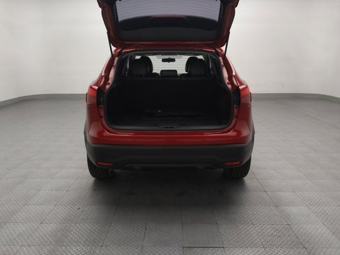 Used 2018 Nissan Rogue Sport SL FWD image 29
