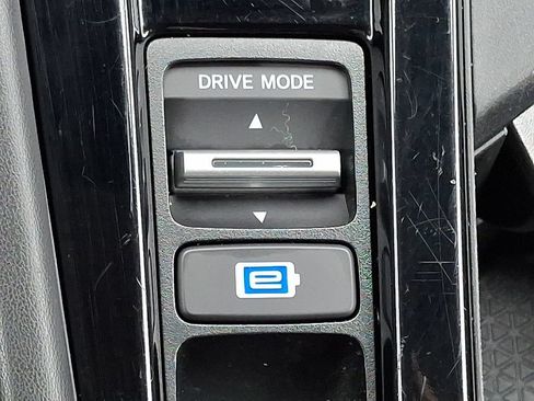 Used 2024 Honda Accord Touring image 26
