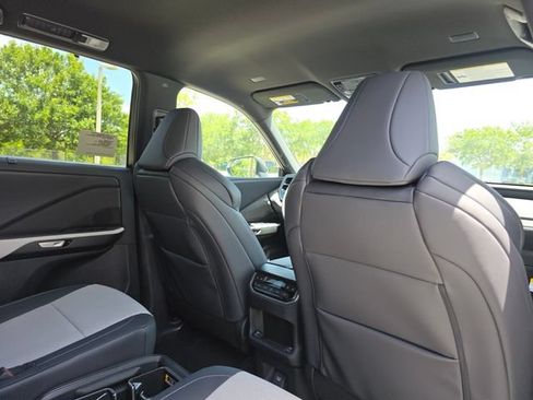 New 2026 Lexus TX 500h AWD image 12