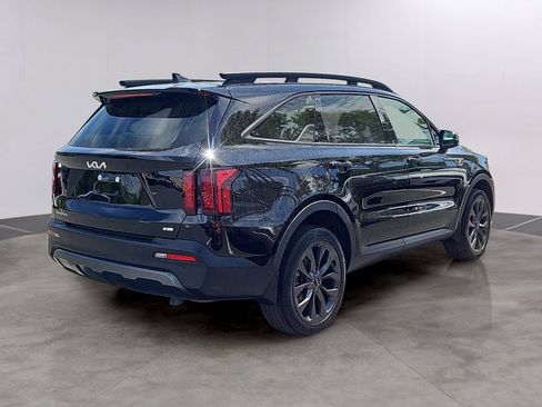 Certified 2023 Kia Sorento X-Line EX AWD/4WD image 4