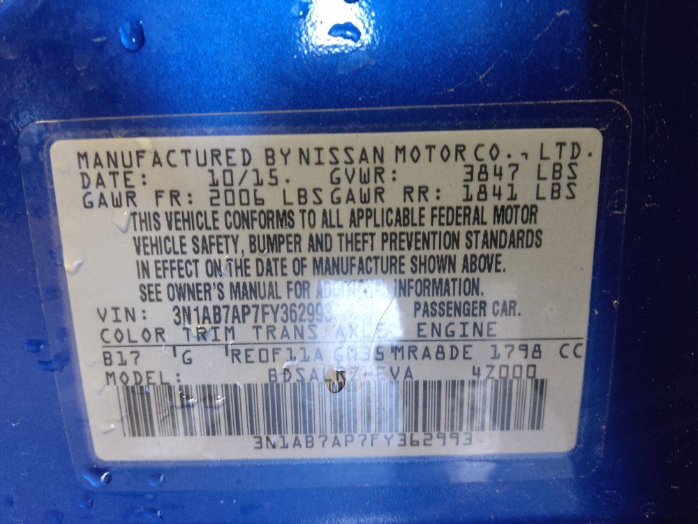Used 2015 Nissan Sentra SR w/ Navigation Package FWD image 33