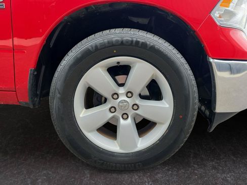 Used 2023 RAM 1500 Classic SLT AWD/4WD image 27