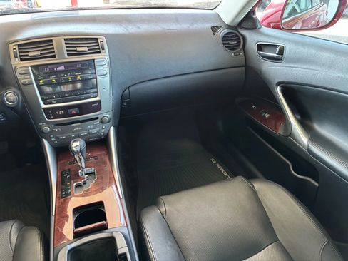 Used 2006 Lexus IS 250 image 11