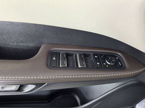 Used 2024 Lexus RX 350 Premium w/ Accessory Package (Z1) FWD image 6