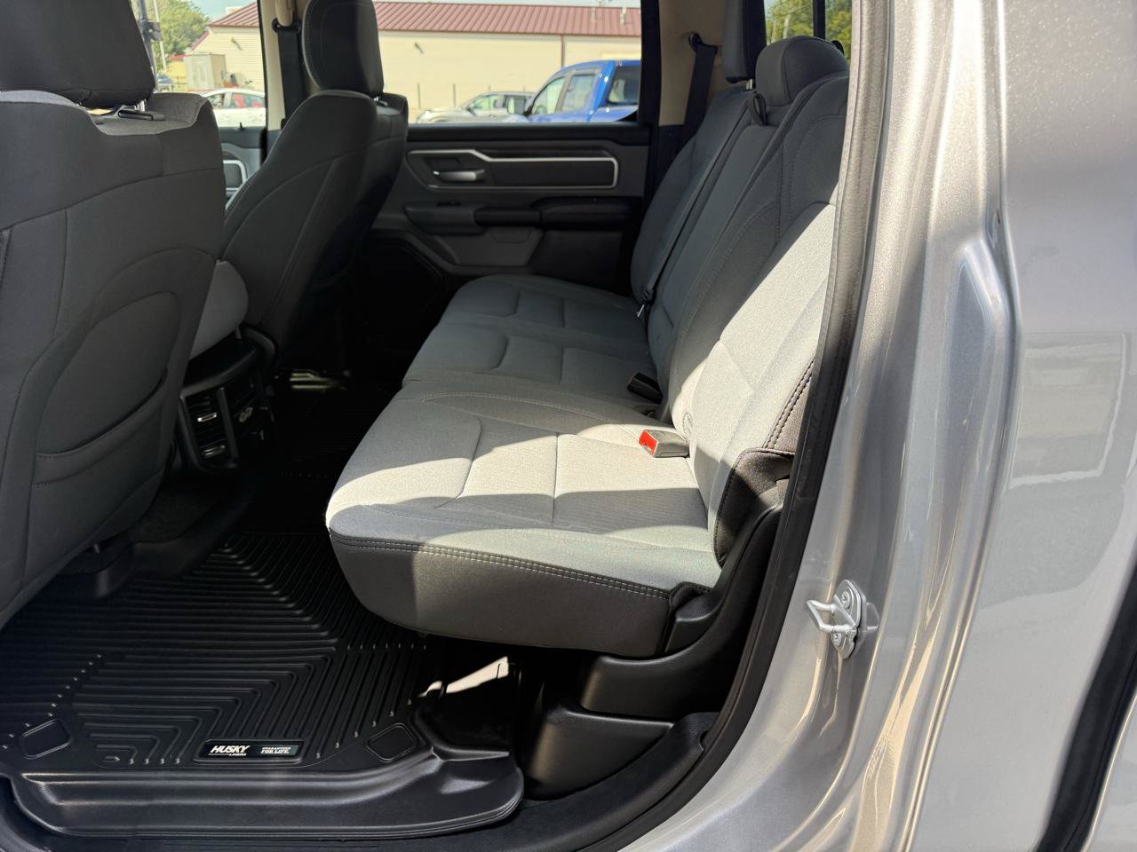 Used 2020 RAM 1500 Big Horn AWD/4WD image 5