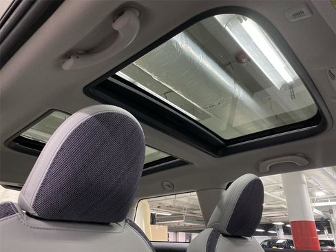 Certified 2025 MINI Cooper S image 20