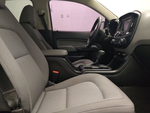 Used 2018 Chevrolet Colorado W/T w/ WT Convenience Package RWD image 21