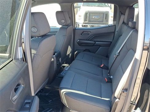 New 2026 Chevrolet Colorado W/T image 5