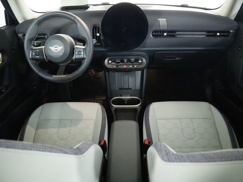 Certified 2025 MINI Cooper S image 13