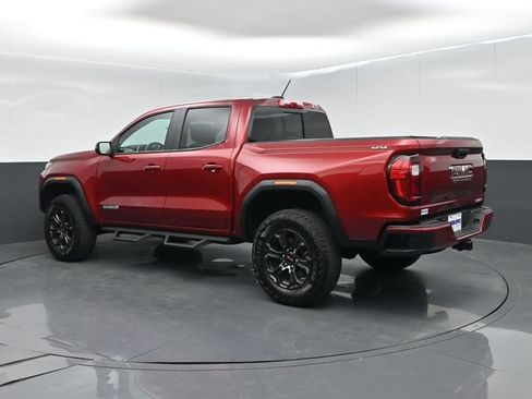 Used 2024 GMC Canyon Elevation w/ Elevation Premium Package AWD/4WD image 6