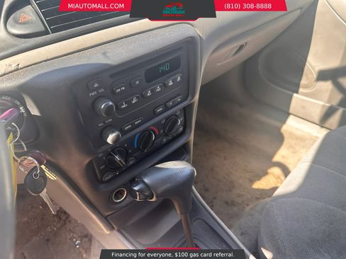 Used 2005 Chevrolet Malibu Classic FWD image 11