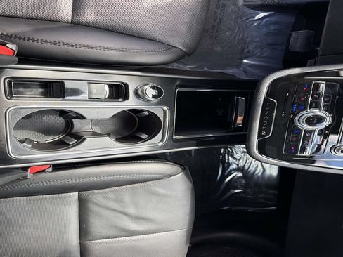 Used 2022 Lincoln Corsair AWD w/ Premium Package image 26