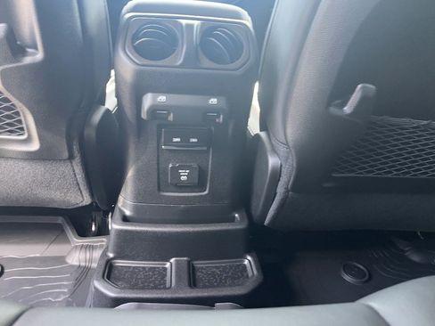 New 2026 Jeep Wrangler Unlimited Rubicon image 28