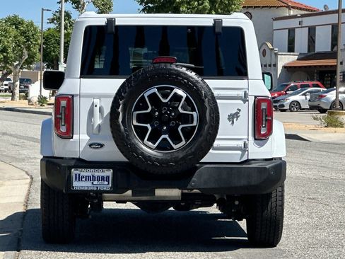 Used 2025 Ford Bronco Outer Banks AWD/4WD image 5