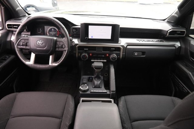 Used 2024 Toyota Tacoma SR5 AWD/4WD image 24