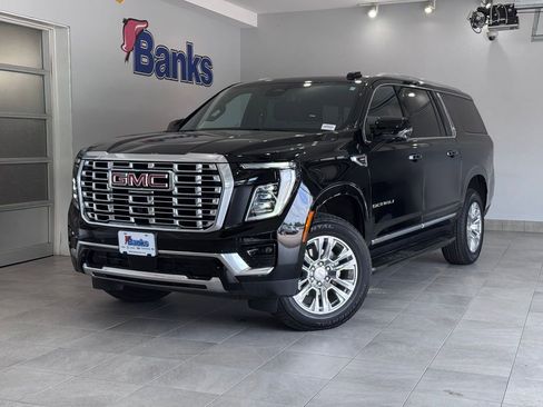 Certified 2025 GMC Yukon XL Denali AWD/4WD image 2