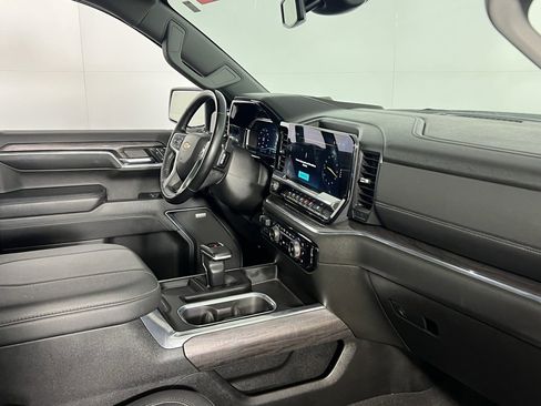 Used 2023 Chevrolet Silverado 1500 LTZ image 34