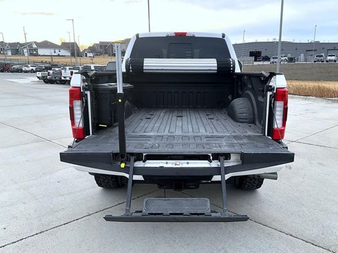 Used 2017 Ford F250 Platinum w/ Platinum Ultimate Package image 22