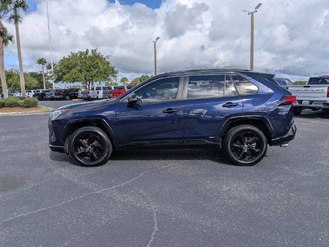 Used 2021 Toyota RAV4 XSE w/ XSE Grade Weather Package AWD/4WD image 6