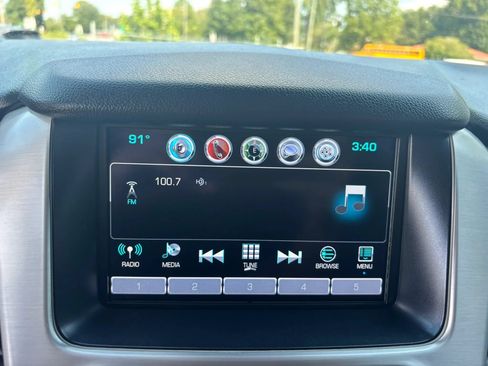 Used 2017 GMC Yukon SLT w/ Open Road Package RWD image 17