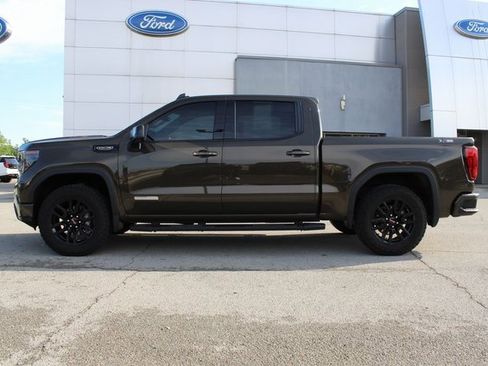 Used 2023 GMC Sierra 1500 Elevation w/ Elevation Premium Package image 2