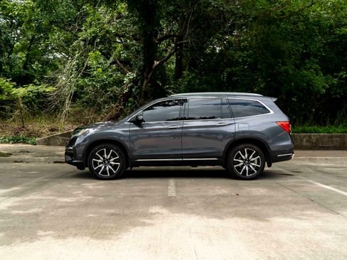 Used 2020 Honda Pilot Elite image 6