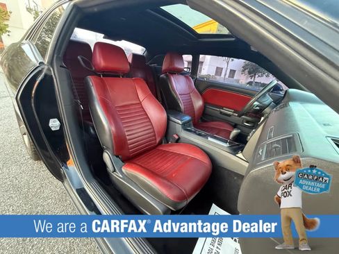 Used 2014 Dodge Challenger SXT RWD image 73