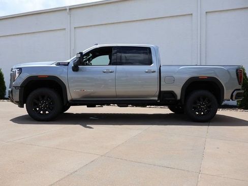 New 2026 GMC Sierra 2500 AT4 w/ AT4 Premium Plus Package AWD/4WD image 3
