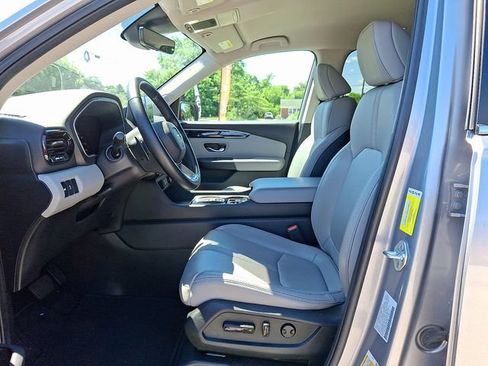 Used 2023 Honda Pilot EX-L image 15