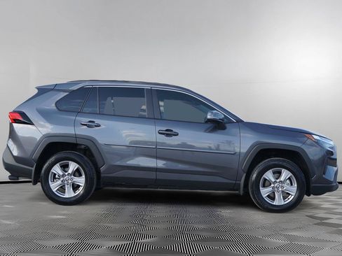 Used 2025 Toyota RAV4 XLE w/ Weather Package AWD/4WD image 4