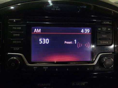 Used 2015 Nissan Juke AWD image 25