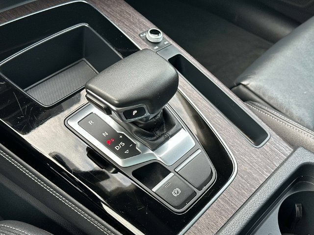 Used 2024 Audi Q5 2.0T Premium Plus AWD/4WD image 33