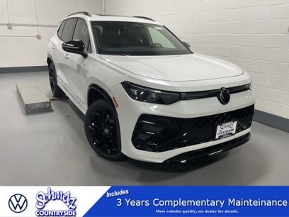 New 2025 Volkswagen Tiguan SE R-Line
