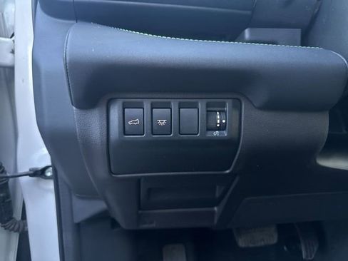 Used 2023 Subaru Ascent Onyx Edition image 12