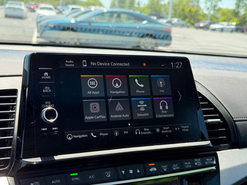Used 2025 Honda Odyssey Touring image 22