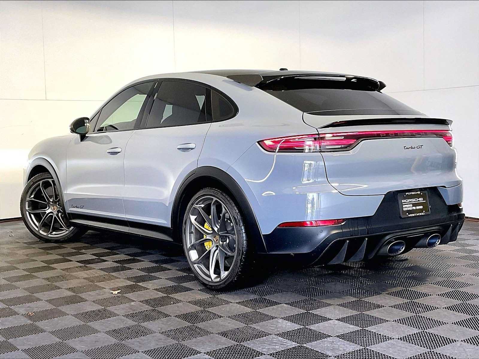Certified 2022 Porsche Cayenne Turbo GT AWD/4WD image 3