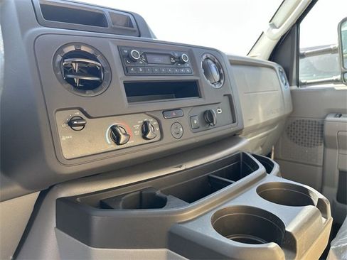 New 2024 Ford E-450 and Econoline 450 Super Duty w/ Power Windows & Locks Group image 14