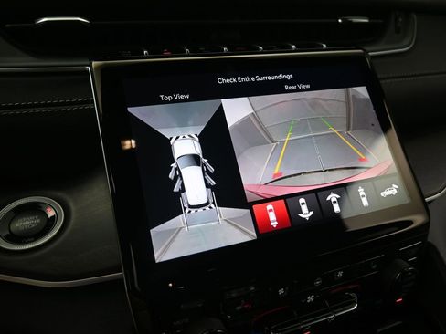 New 2025 Jeep Grand Cherokee Limited w/ Luxury Tech Group II image 35