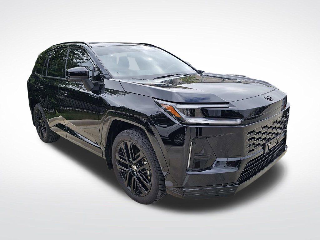 Used 2026 Toyota RAV4 XSE w/ Weather Package AWD/4WD image 2