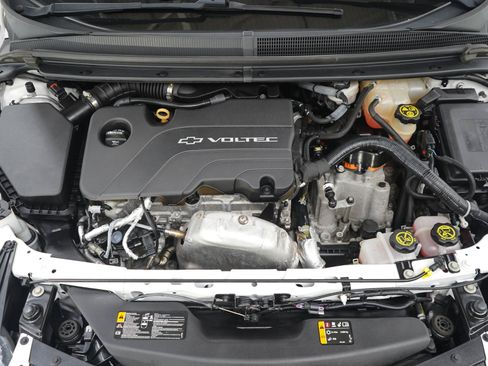 Used 2017 Chevrolet Volt LT w/ Comfort Package FWD image 27