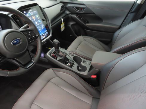 Used 2025 Subaru Crosstrek 2.5i Limited w/ Crosstrek Mirror Package AWD/4WD image 21