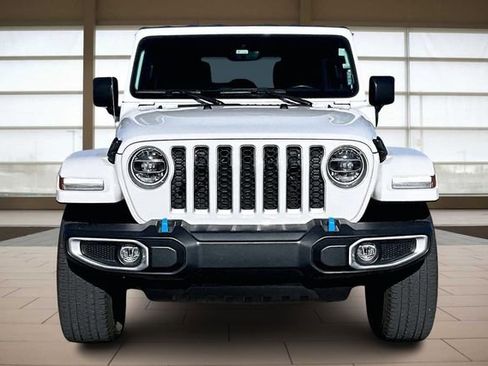 Used 2022 Jeep Wrangler Unlimited Sahara w/ Cold Weather Group image 3