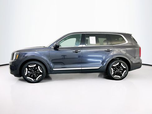 Used 2025 Kia Telluride S AWD/4WD image 4