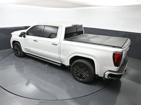Used 2022 GMC Sierra 1500 Denali Ultimate AWD/4WD image 38