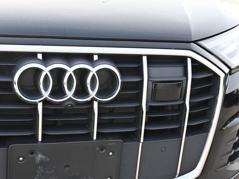 Certified 2023 Audi Q7 2.0T Premium w/ Convenience Package AWD/4WD image 26