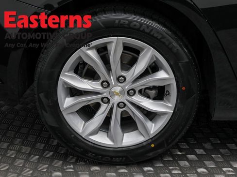 Used 2024 Chevrolet Malibu LT image 30