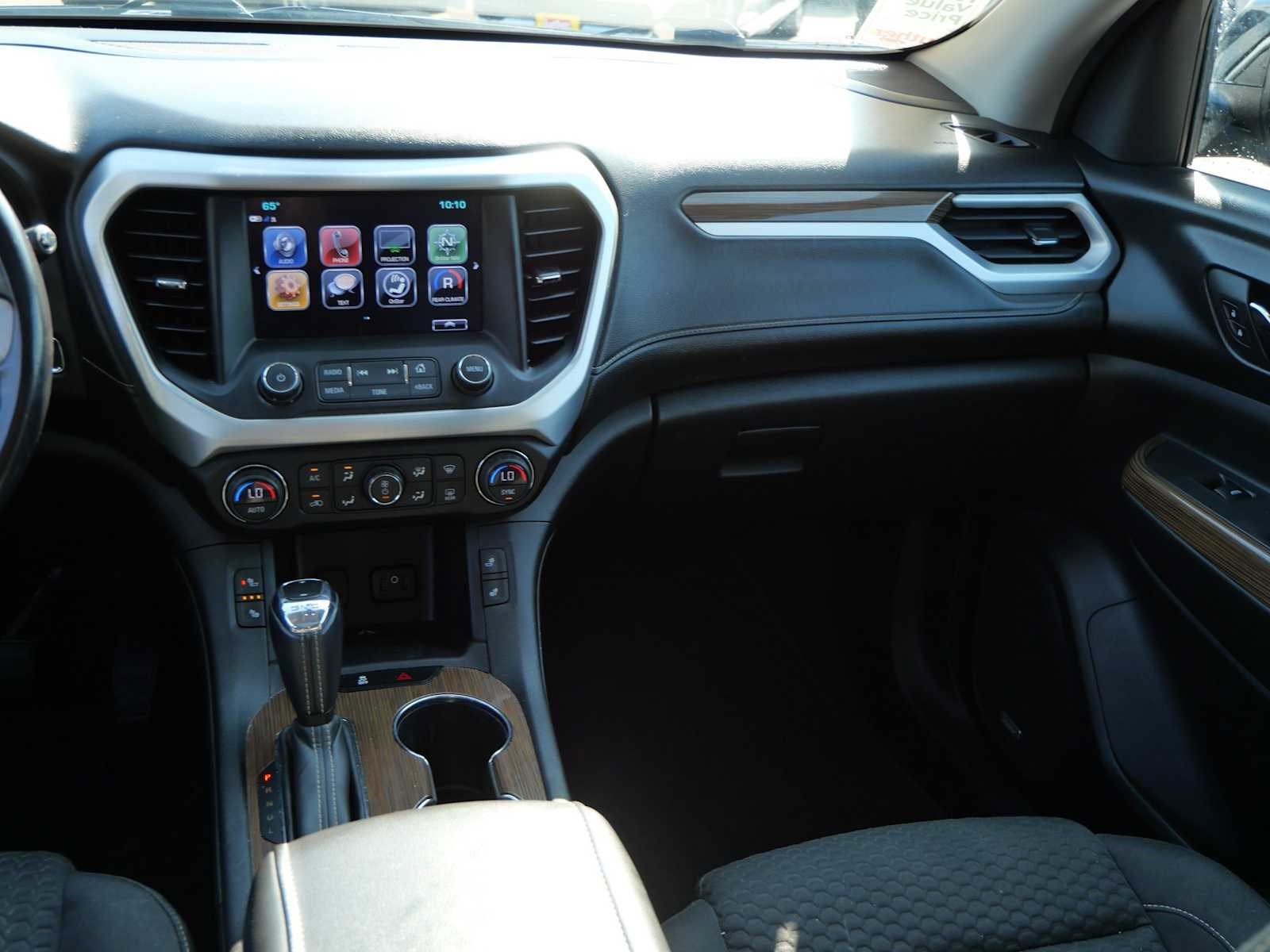 Used 2018 GMC Acadia SLE AWD/4WD image 11